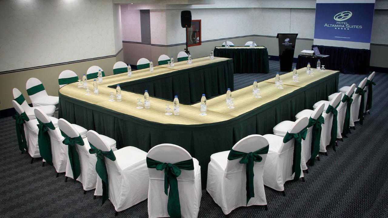 Hotel Altamira Suites Caracas Exterior photo